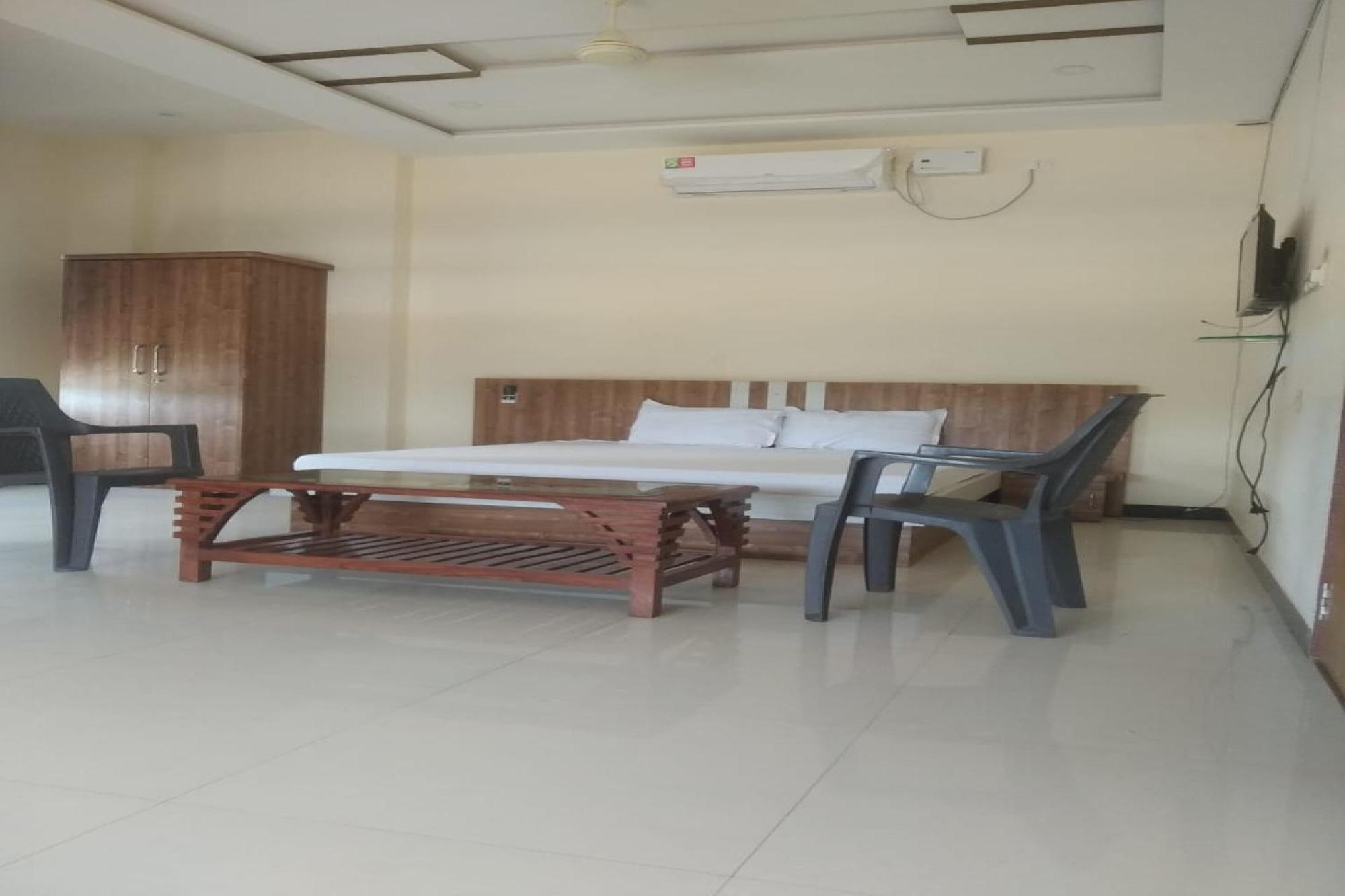 Hotel O Athitya Resort Sikar 외부 사진